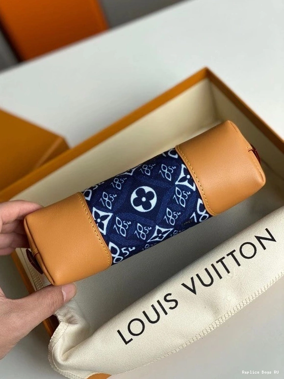 Affordable 1854 PM VUITTON SINCE LOUIS COSMETIC POUCH 0818